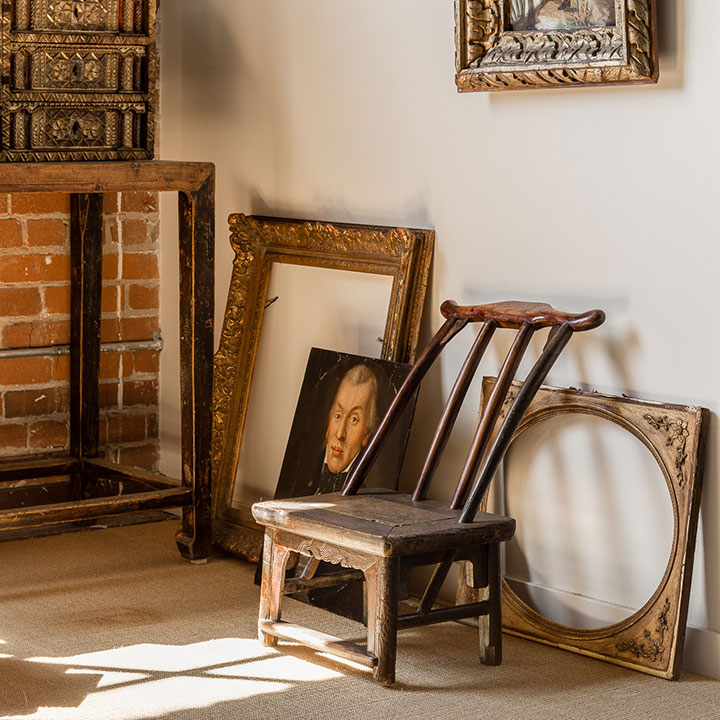 Antique-chinese-baby-chair-San-Francisco-SOMA-Design-Studi-Antonio-Martins-Interior-Design